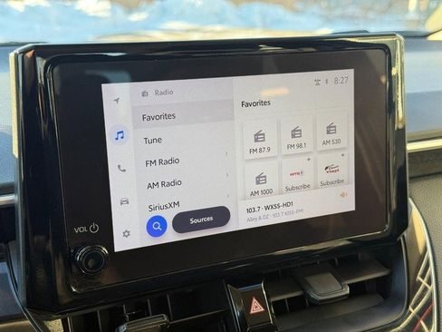 Used 2024 Toyota Corolla LE image 23