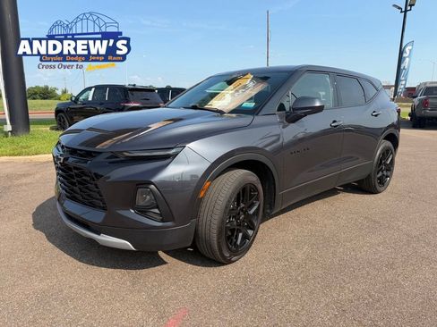 Used 2022 Chevrolet Blazer LT w/ LPO, Black Accent Package FWD image 1