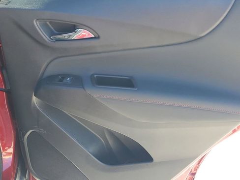 Certified 2023 Chevrolet Equinox RS w/ RS Leather Package image 44