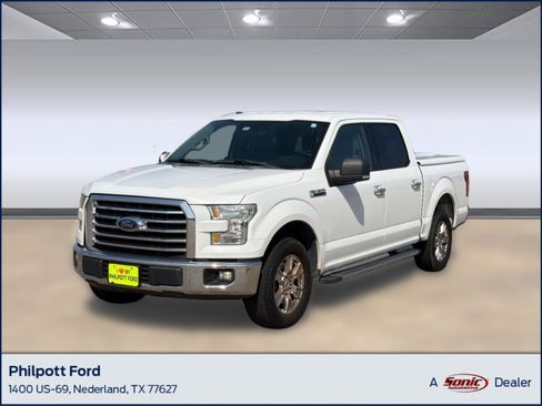 Used 2015 Ford F150 XLT w/ Equipment Group 301A Mid RWD image 1
