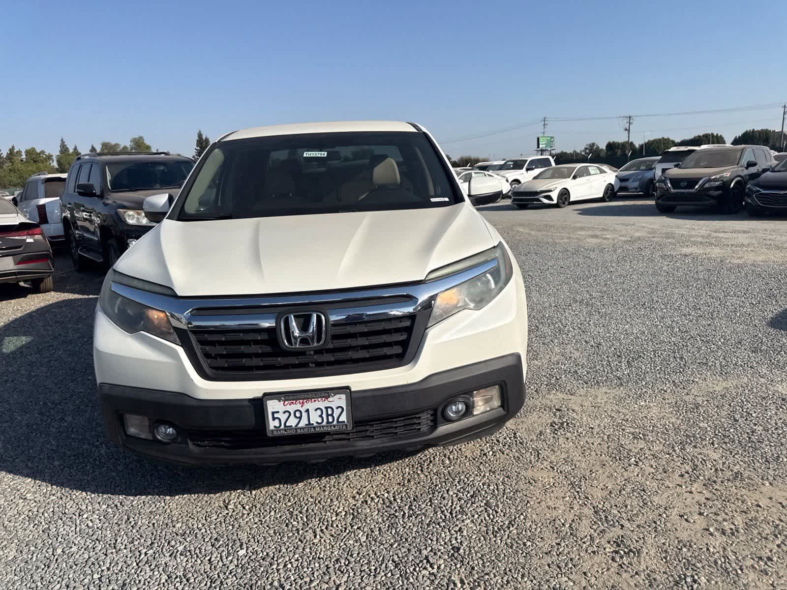 Used 2017 Honda Ridgeline RTL image 2
