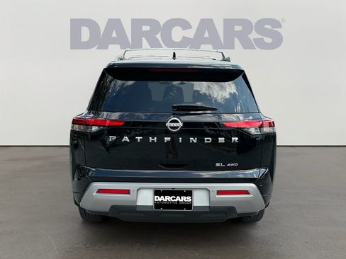 Used 2023 Nissan Pathfinder SL AWD/4WD image 6