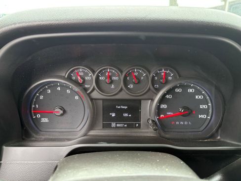Used 2023 Chevrolet Silverado 2500 Custom AWD/4WD image 4