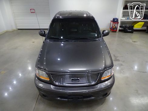 Used 2002 Ford F150 Harley-Davidson image 23