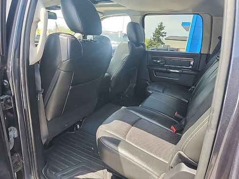 Used 2014 RAM 1500 Laramie w/ Convenience Group AWD/4WD image 9