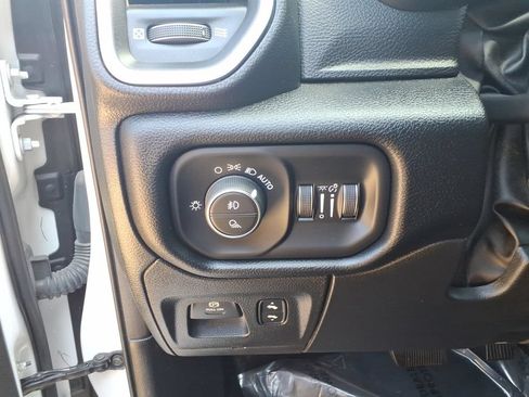 Used 2022 RAM 1500 Laramie w/ Sport Appearance Package AWD/4WD image 20