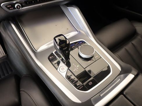 Used 2022 BMW X6 xDrive40i image 10