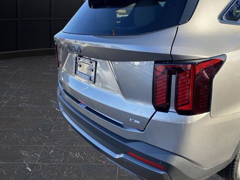 New 2026 Kia Sorento SX Prestige image 44
