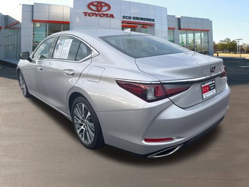 Used 2020 Lexus ES 350 w/ Premium Package image 7