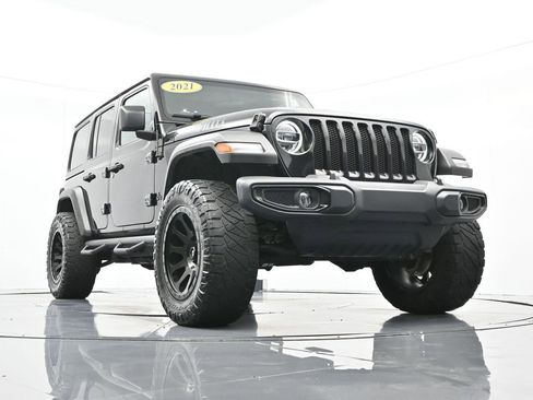 Used 2021 Jeep Wrangler Unlimited Sport image 37