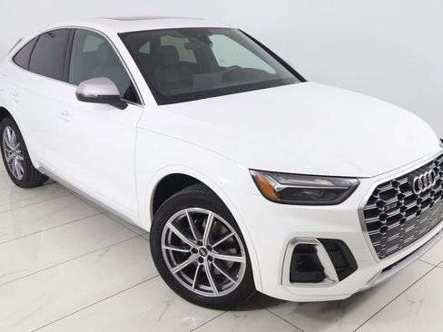 Used 2022 Audi SQ5 Premium image 18