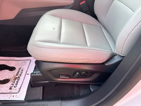 New 2026 Ford Explorer Active w/ Active Comfort Package AWD/4WD image 7