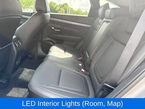 Used 2024 Hyundai Tucson SEL w/ Convenience Package FWD image 13
