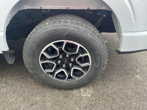 Used 2022 Ford F150 XLT w/ Equipment Group 302A High image 29