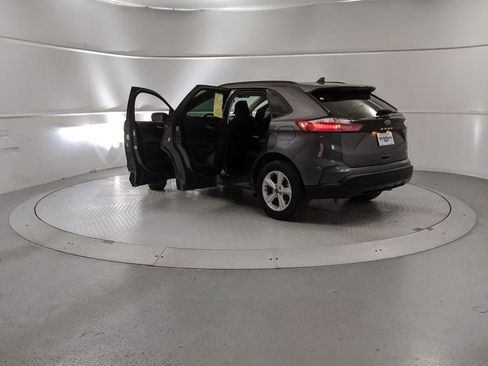 Certified 2024 Ford Edge SE image 10