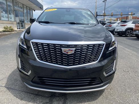 Used 2021 Cadillac XT5 Premium Luxury w/ LPO, Floor Liner Package AWD/4WD image 10