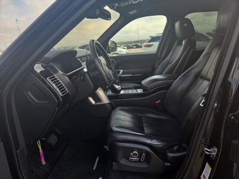 Used 2016 Land Rover Range Rover HSE image 14