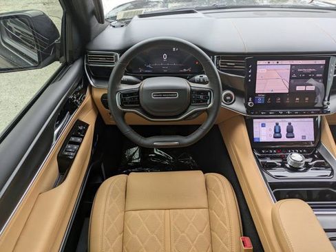 New 2026 Jeep Grand Wagoneer Summit AWD/4WD image 18