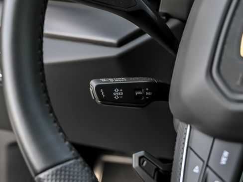 Used 2024 Lamborghini Urus S AWD/4WD image 30