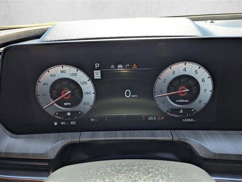 Used 2024 Kia Telluride SX image 11