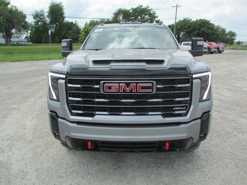 New 2026 GMC Sierra 2500 AT4 w/ AT4 Premium Plus Package AWD/4WD image 11