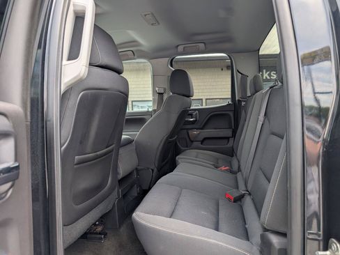 Used 2015 GMC Sierra 1500 SLE w/ SLE Value Package AWD/4WD image 19