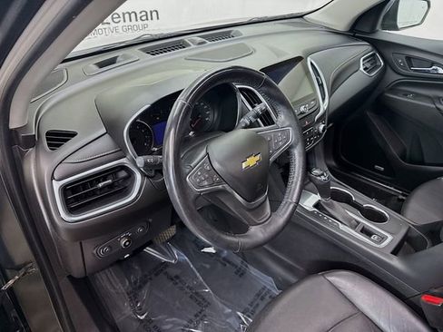 Used 2018 Chevrolet Equinox Premier image 11
