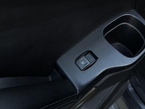 Used 2018 GMC Yukon XL Denali w/ Denali Ultimate Package image 43