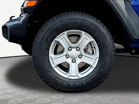Used 2020 Jeep Wrangler Unlimited Sport S AWD/4WD image 34