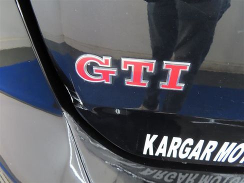 Used 2017 Volkswagen GTI Sport FWD image 13