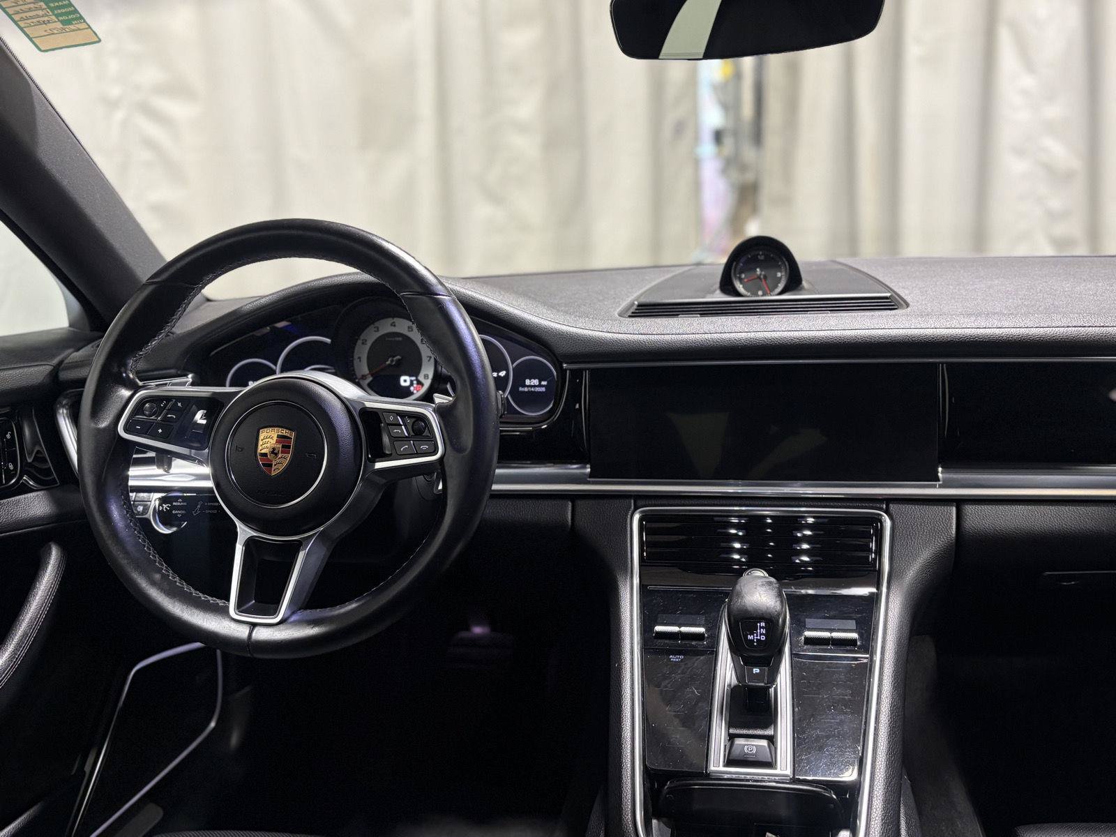 Used 2018 Porsche Panamera 4 AWD/4WD image 4