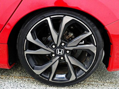 Used 2020 Honda Civic Sport image 19