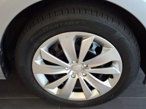 Used 2020 Subaru Impreza 2.0i AWD/4WD image 8