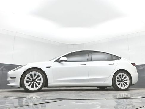 Used 2021 Tesla Model 3 Long Range image 39