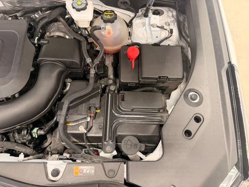 Used 2025 Cadillac XT4 Sport AWD/4WD image 50