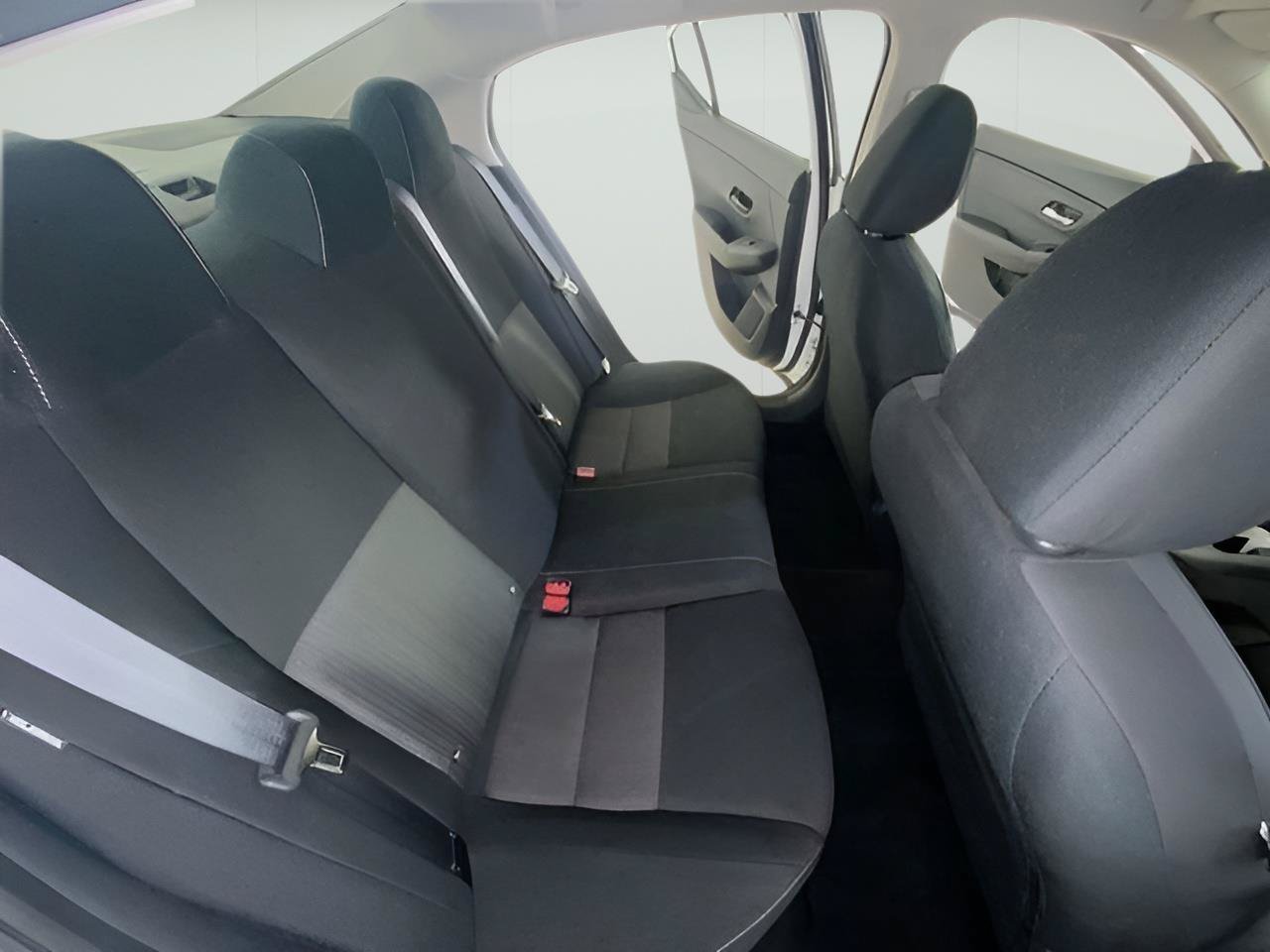 Used 2024 Nissan Sentra SV FWD image 13