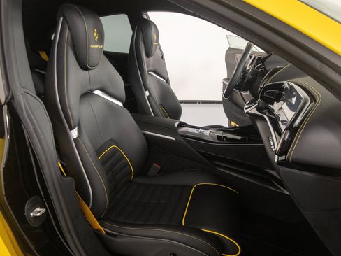 Certified 2025 Ferrari Purosangue AWD/4WD image 31