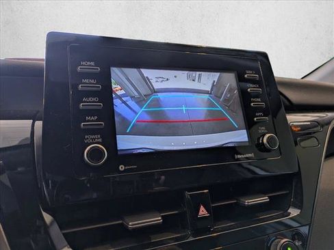 Used 2023 Toyota Camry SE FWD image 13