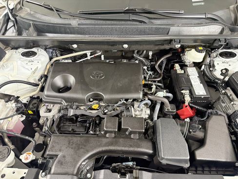 Used 2023 Toyota RAV4 LE FWD image 32