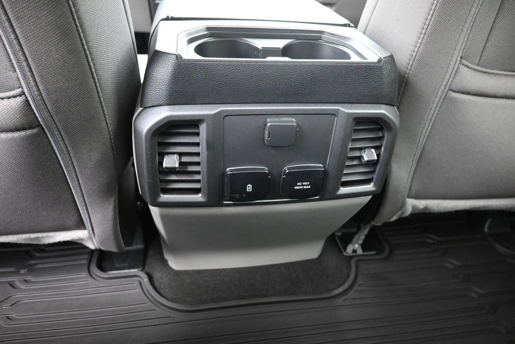 Used 2020 Ford F150 XLT w/ Equipment Group 302A Luxury AWD/4WD image 12