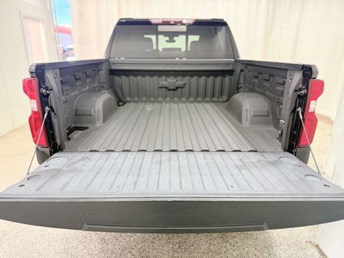 Used 2019 Chevrolet Silverado 1500 LTZ w/ LTZ Plus Package image 9