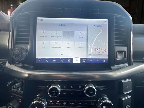 Used 2021 Ford F150 Lariat w/ Equipment Group 502A High image 22