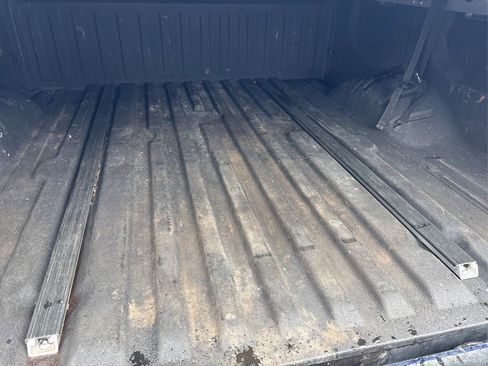 Used 2018 Nissan Titan PRO-4X w/ Pro-4x Convenience Package image 13