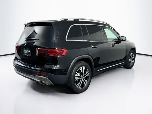 Used 2024 Mercedes-Benz GLB 250 w/ Exclusive Package image 9