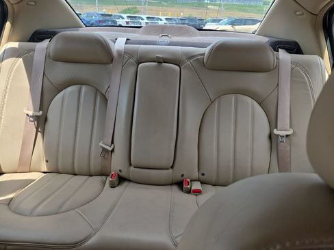 Used 2007 Buick Lucerne CXL w/ Luxury Package FWD image 6