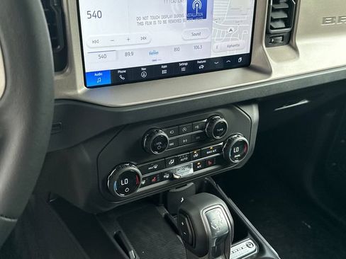 New 2026 Ford Bronco Outer Banks AWD/4WD image 26