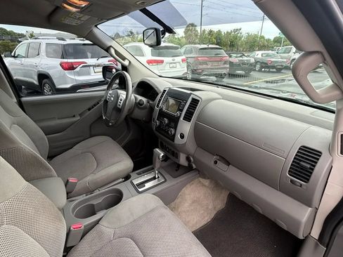 Used 2016 Nissan Frontier SV w/ SV Value Truck Package RWD image 19