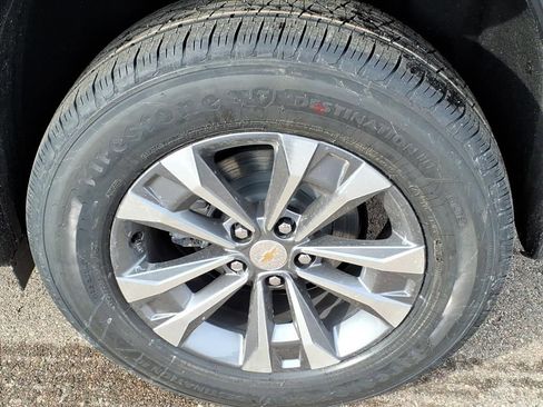 New 2026 Chevrolet Equinox LT w/ Convenience Package II image 7