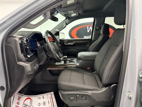 Used 2025 Chevrolet Silverado 1500 RST w/ Convenience Package II image 10