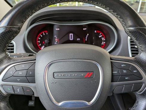 Used 2020 Dodge Durango SXT w/ 3rd Row Seating Group image 23